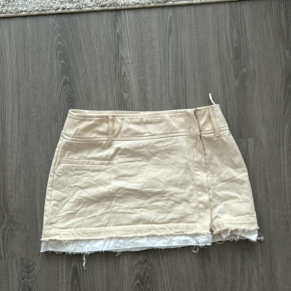 Zara Women’s Mini Skirt